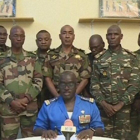 Abasirikare bahiritse ubutegetsi muri Niger